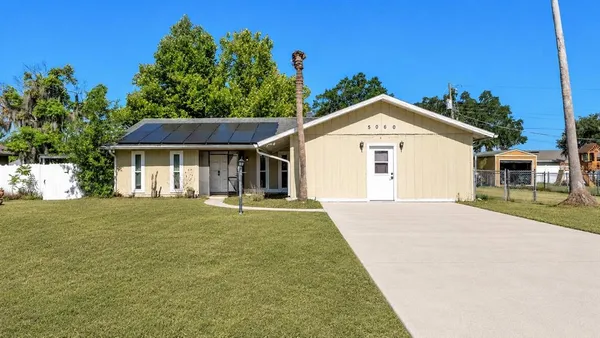 $430,000 | 5060 Starling Drive, Mulberry, FL 33860