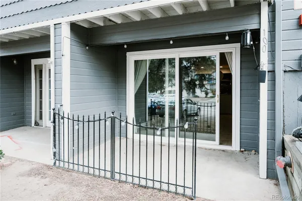 $2,000 | 444 South Kittredge Street, Unit 100, Aurora, CO 80017
