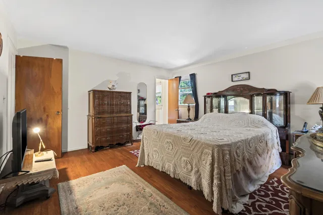 $4,100 | 27 Squire Court, Toms River, NJ 08753