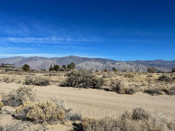 $275,000 | 1901 Indian Springs Drive, Lone Pine, CA 93545
