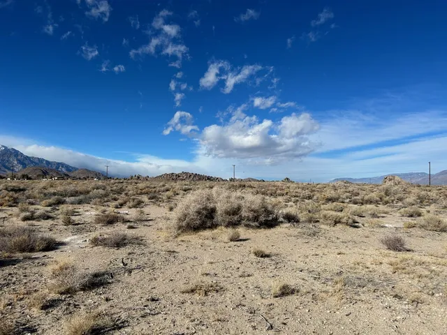 $275,000 | 1901 Indian Springs Drive, Lone Pine, CA 93545