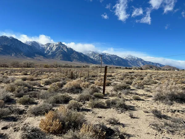 $275,000 | 1901 Indian Springs Drive, Lone Pine, CA 93545