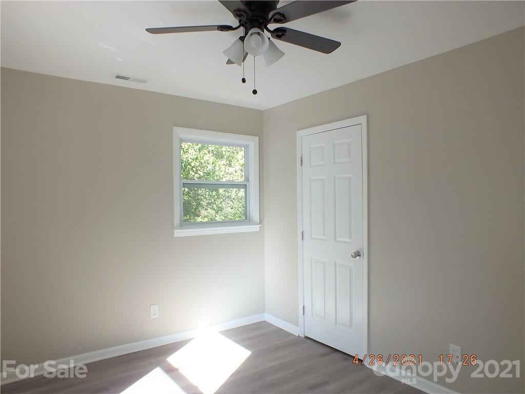 1005 Double Oak Road Lancaster, SC 29720 - Photo 13 of 33 Gallery Image 13