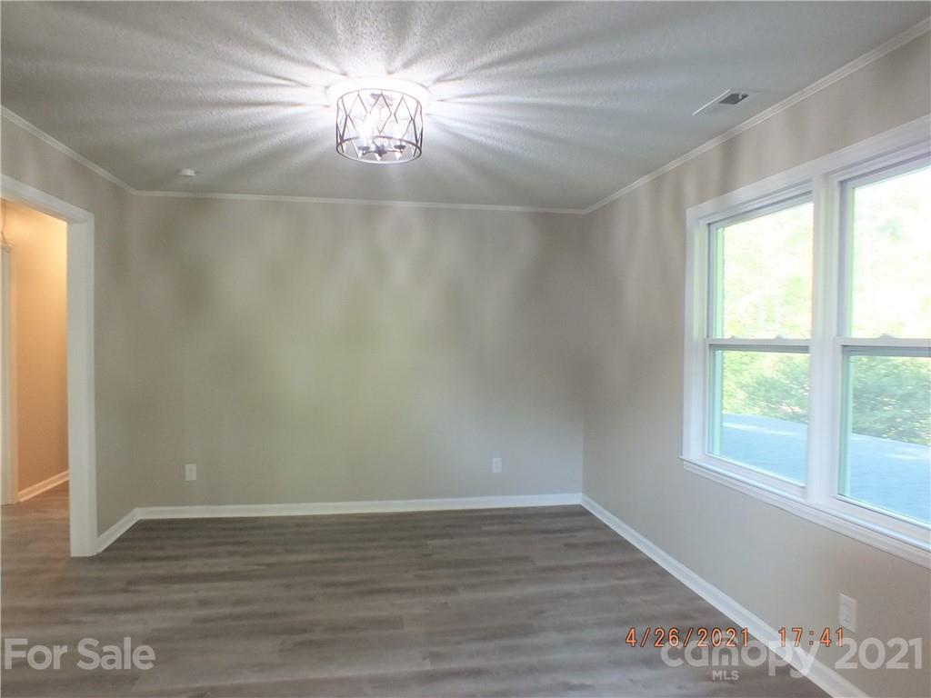 1005 Double Oak Road Lancaster, SC 29720 - Photo 5 of 33 Gallery Image 5