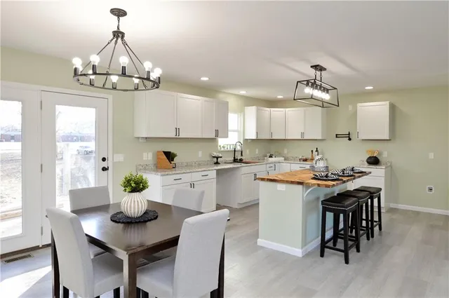 $345,000 | 404 Lynn Street, Lawson, MO 64062