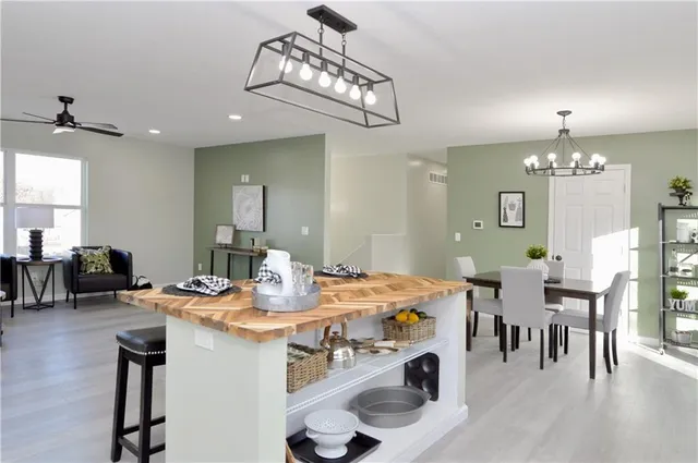 $345,000 | 404 Lynn Street, Lawson, MO 64062