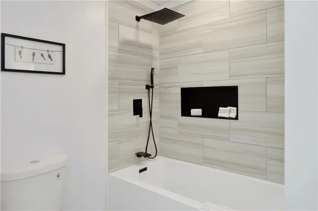 $345,000 | 404 Lynn Street, Lawson, MO 64062