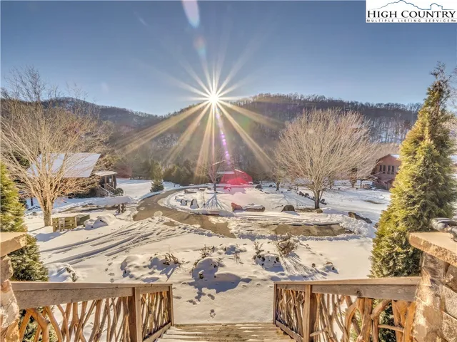 a view of a terrace view