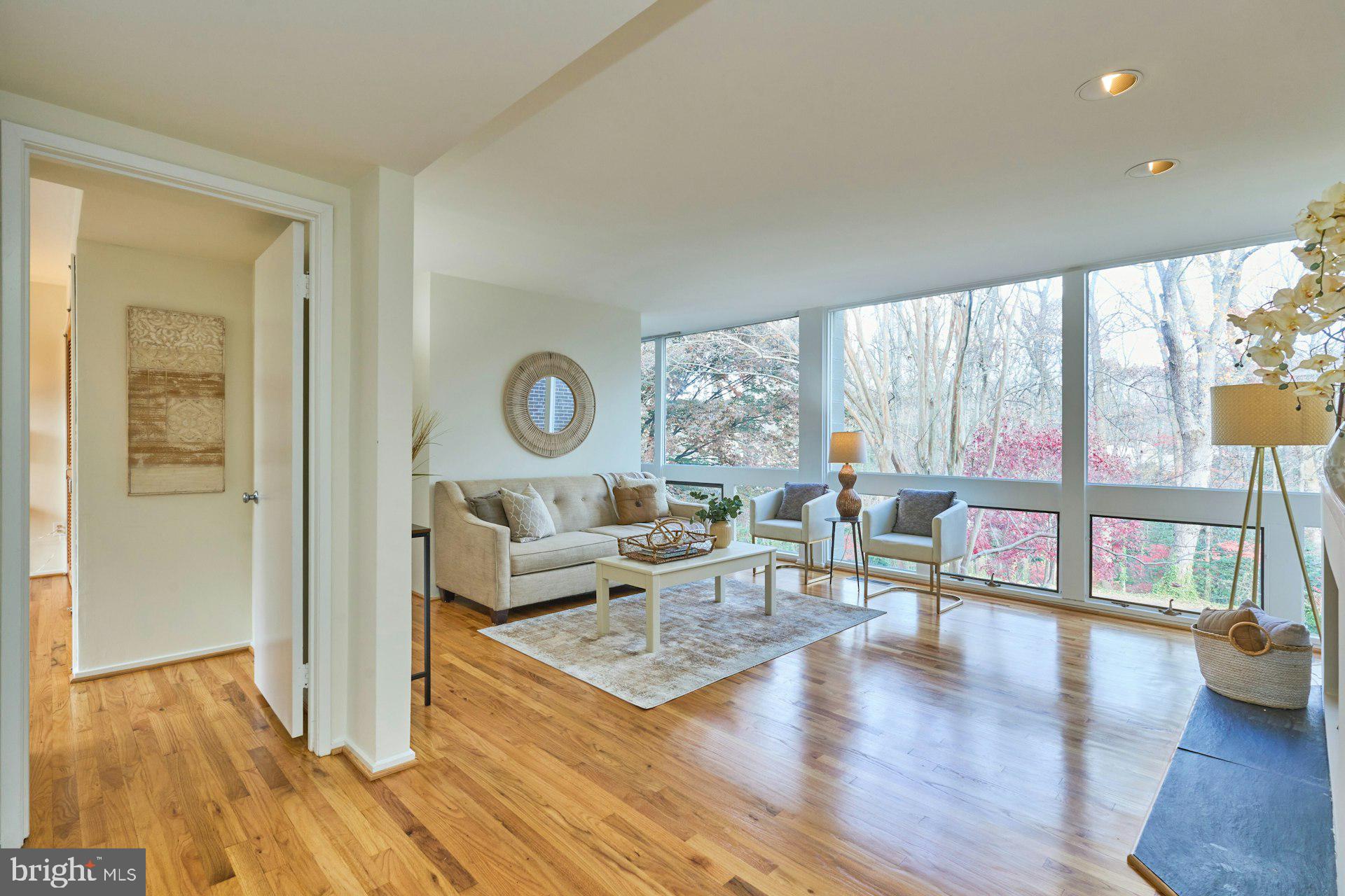 11534 Hickory Cluster Reston, VA 20190 - Photo 7 of 74