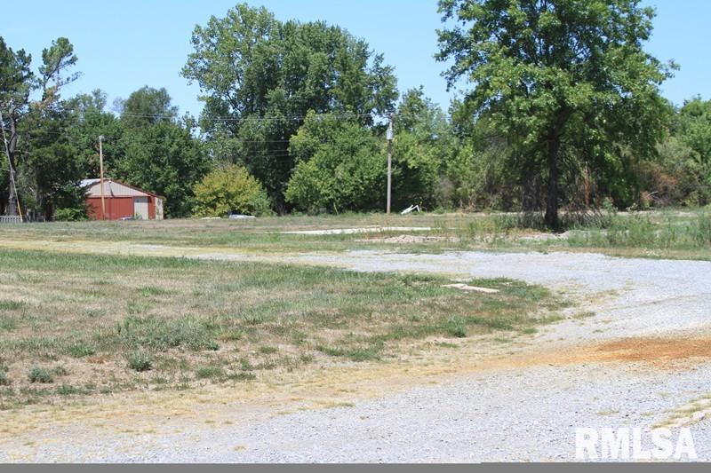 6166 Old Rte 13 Carterville, IL 62918 - Photo 12 of 14 Gallery Image 12