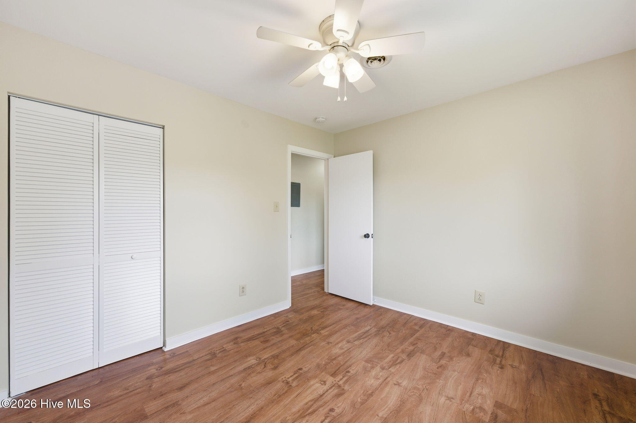 201 Shipman Road, Unit 39 Havelock, NC 28532 - Photo 6 of 17 9-web-or-mls-DSC_4595