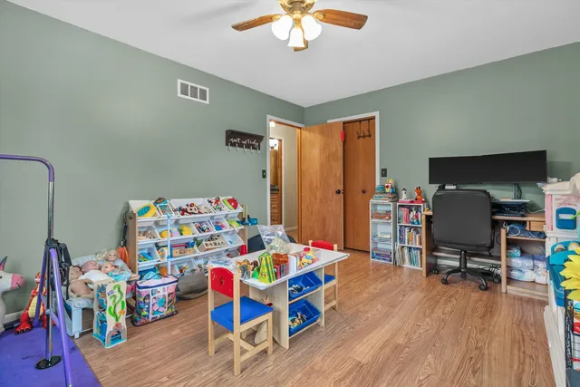 $375,000 | 206 Devils Lane, Walworth, WI 53184