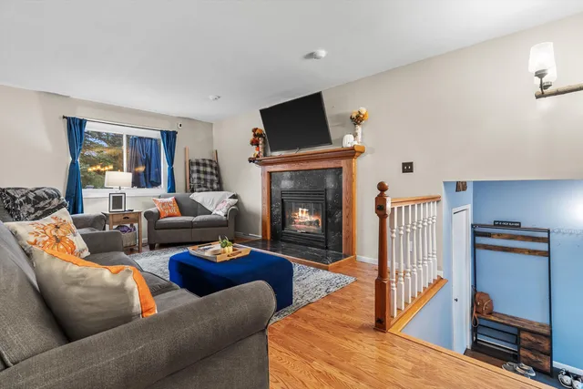 $375,000 | 206 Devils Lane, Walworth, WI 53184