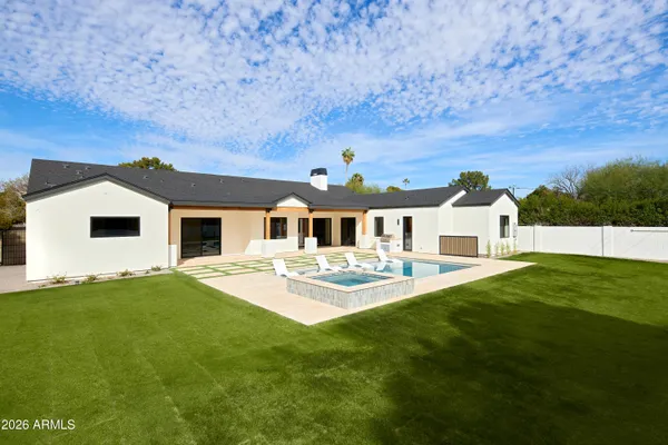$3,725,000 | 2901 East Pierson Street, Phoenix, AZ 85016