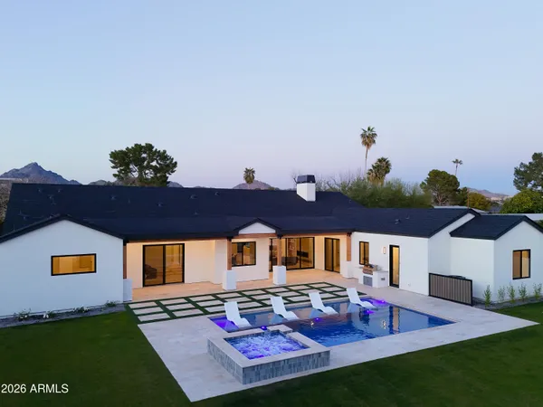 $3,725,000 | 2901 East Pierson Street, Phoenix, AZ 85016