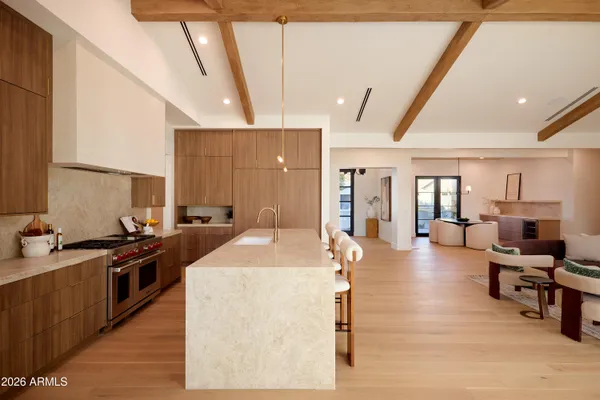 $3,725,000 | 2901 East Pierson Street, Phoenix, AZ 85016