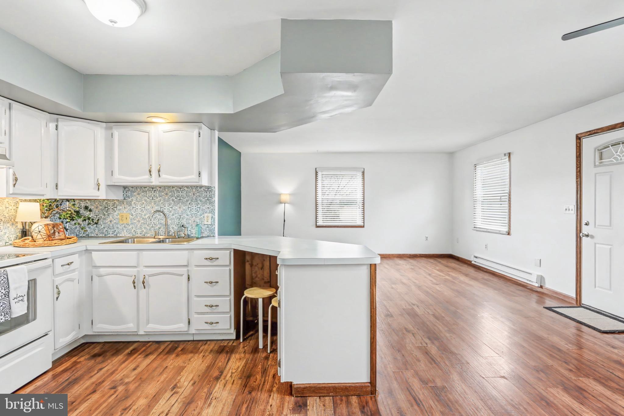 1801 Mountain View Road Middletown, PA 17057 - Photo 8 of 25 Bright and inviting open-concept living space.