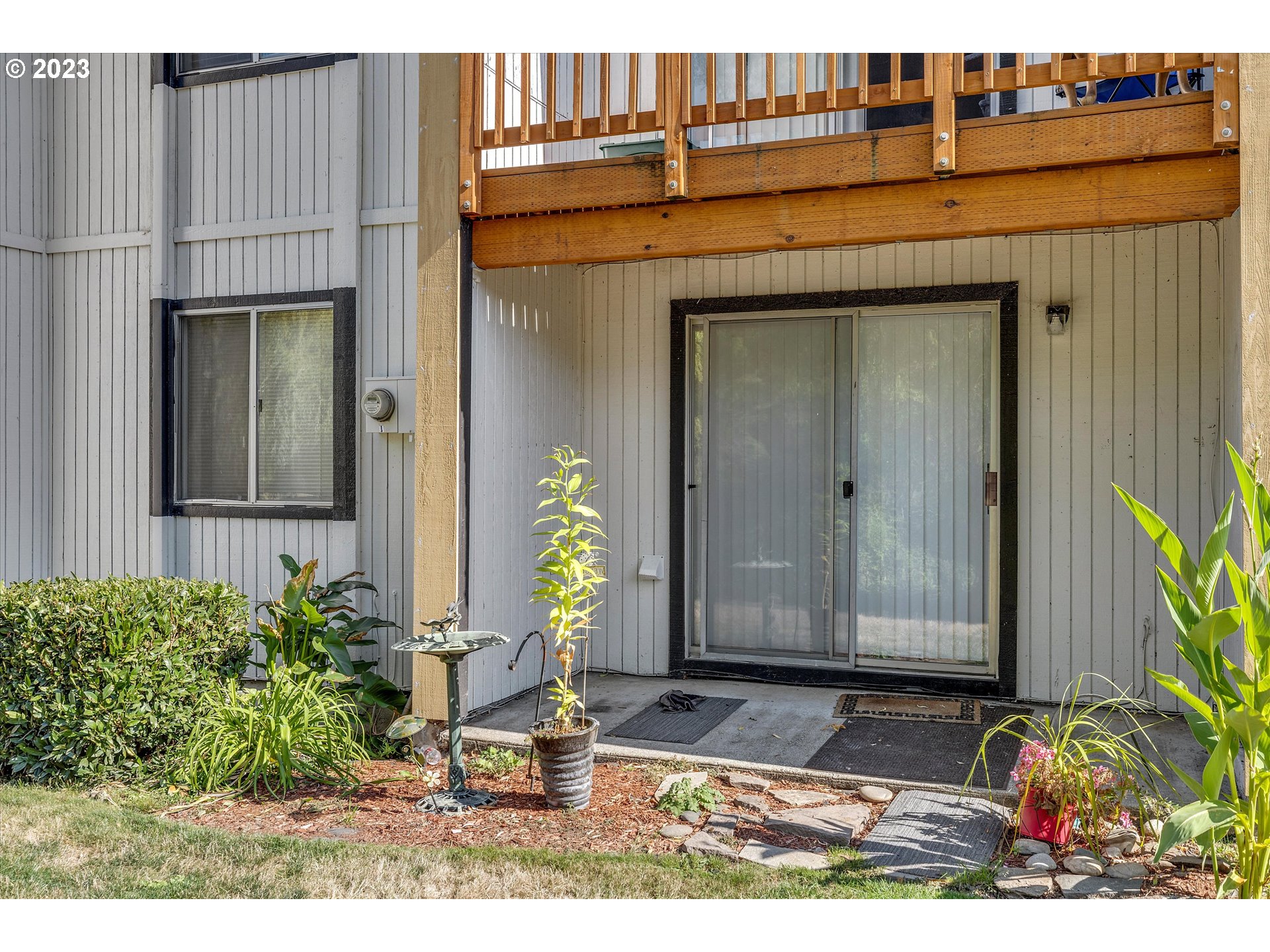 14095 Southwest Walker Road, Unit 10 Beaverton, OR 97005 - Photo 16 of 21 Gallery Image 16