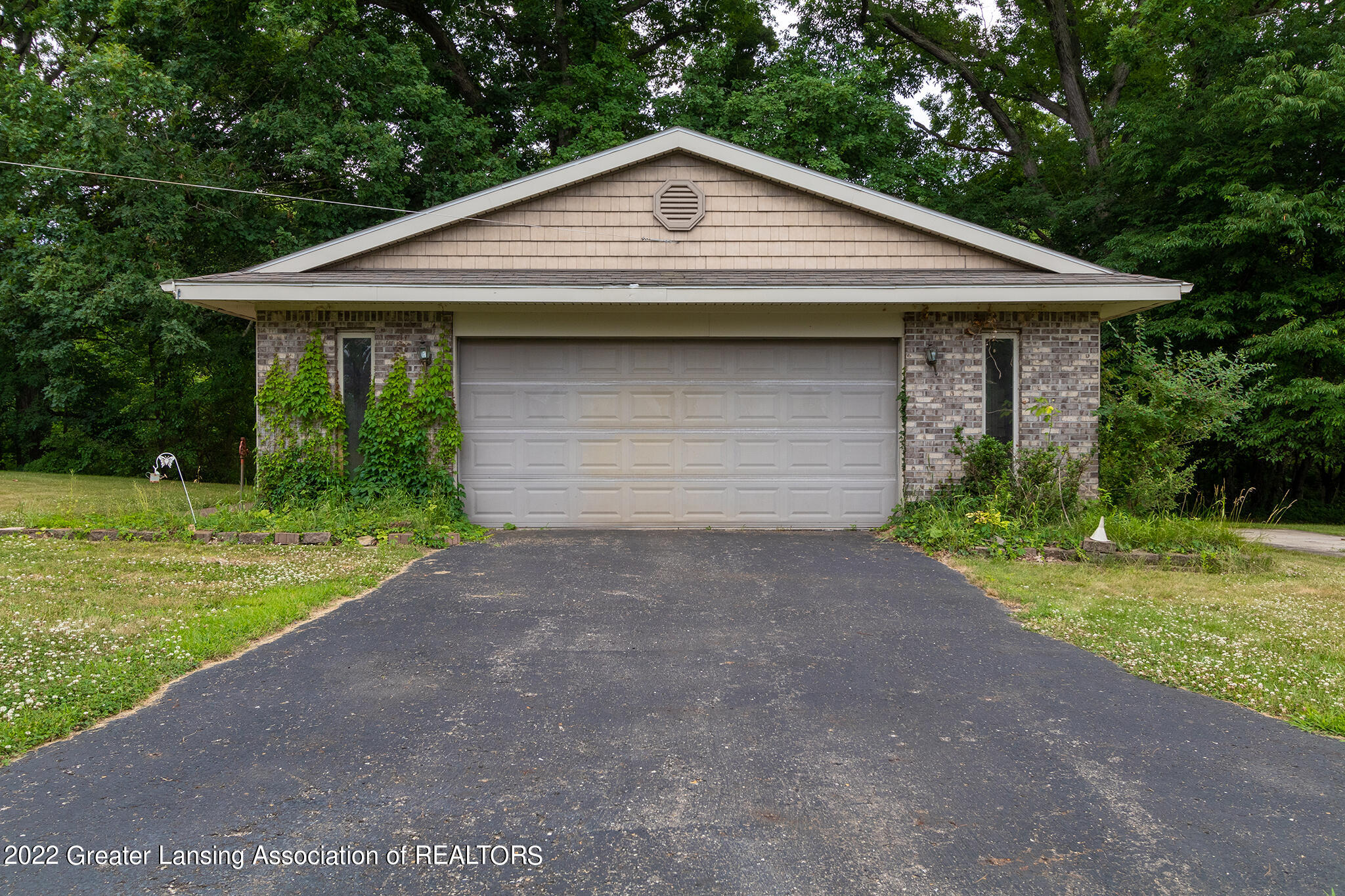 1095 West Columbia Road Mason, MI 48854 - Photo 36 of 53 1095_W_Columbia_CASSIE-8