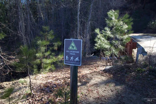 $199,900 | Lot 13-blk Creekside Ct Garden Valley, Garden Valley, ID 83622