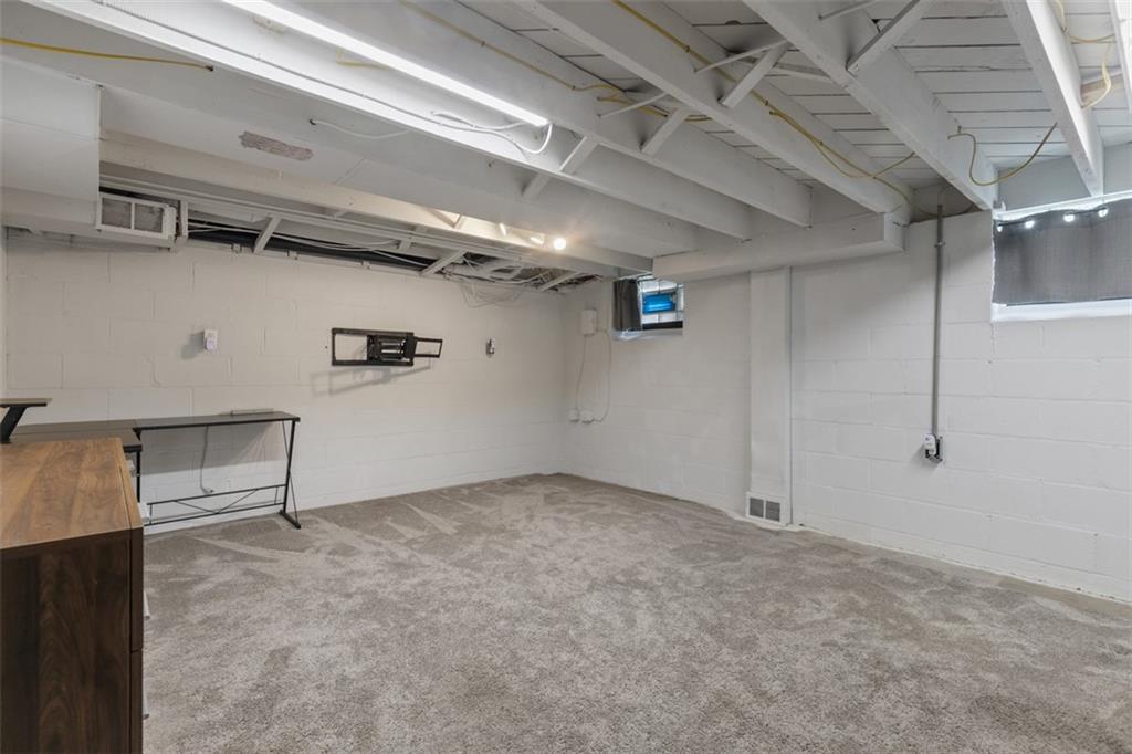 312 Friday Road Pittsburgh, PA 15209 - Photo 33 of 43 a view of an empty room