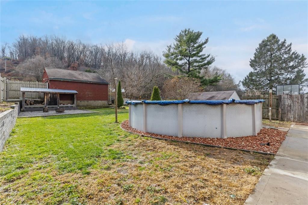 312 Friday Road Pittsburgh, PA 15209 - Photo 39 of 43 a front view of a house with garden