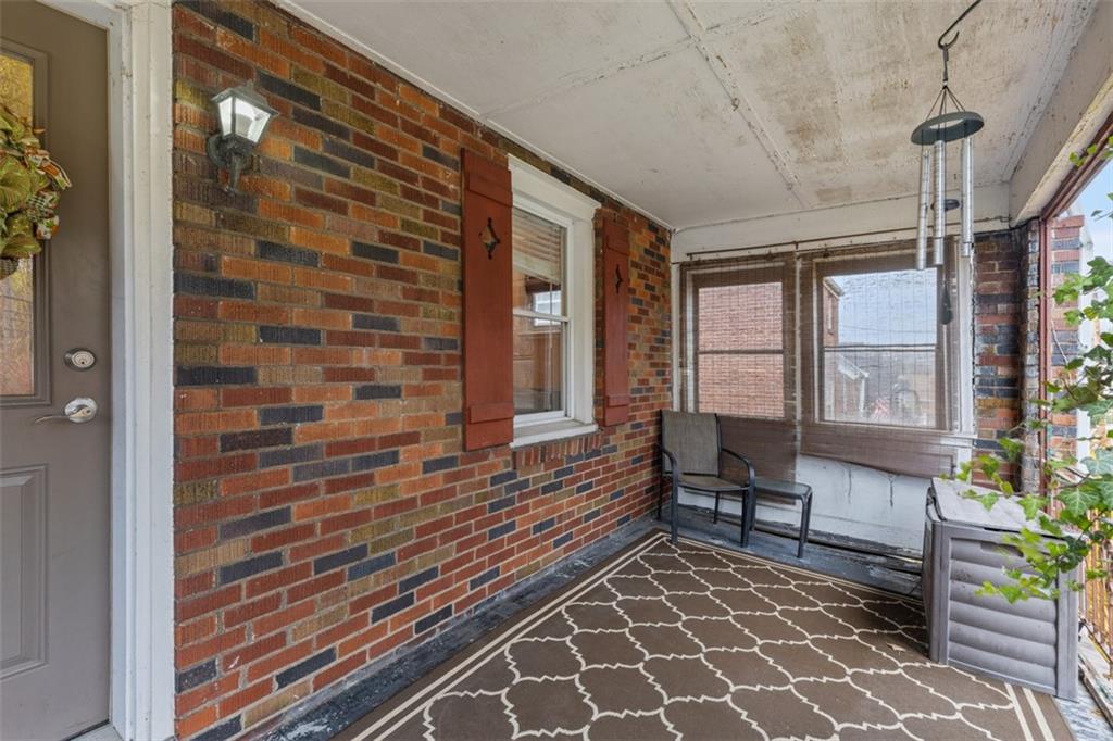 312 Friday Road Pittsburgh, PA 15209 - Photo 5 of 43