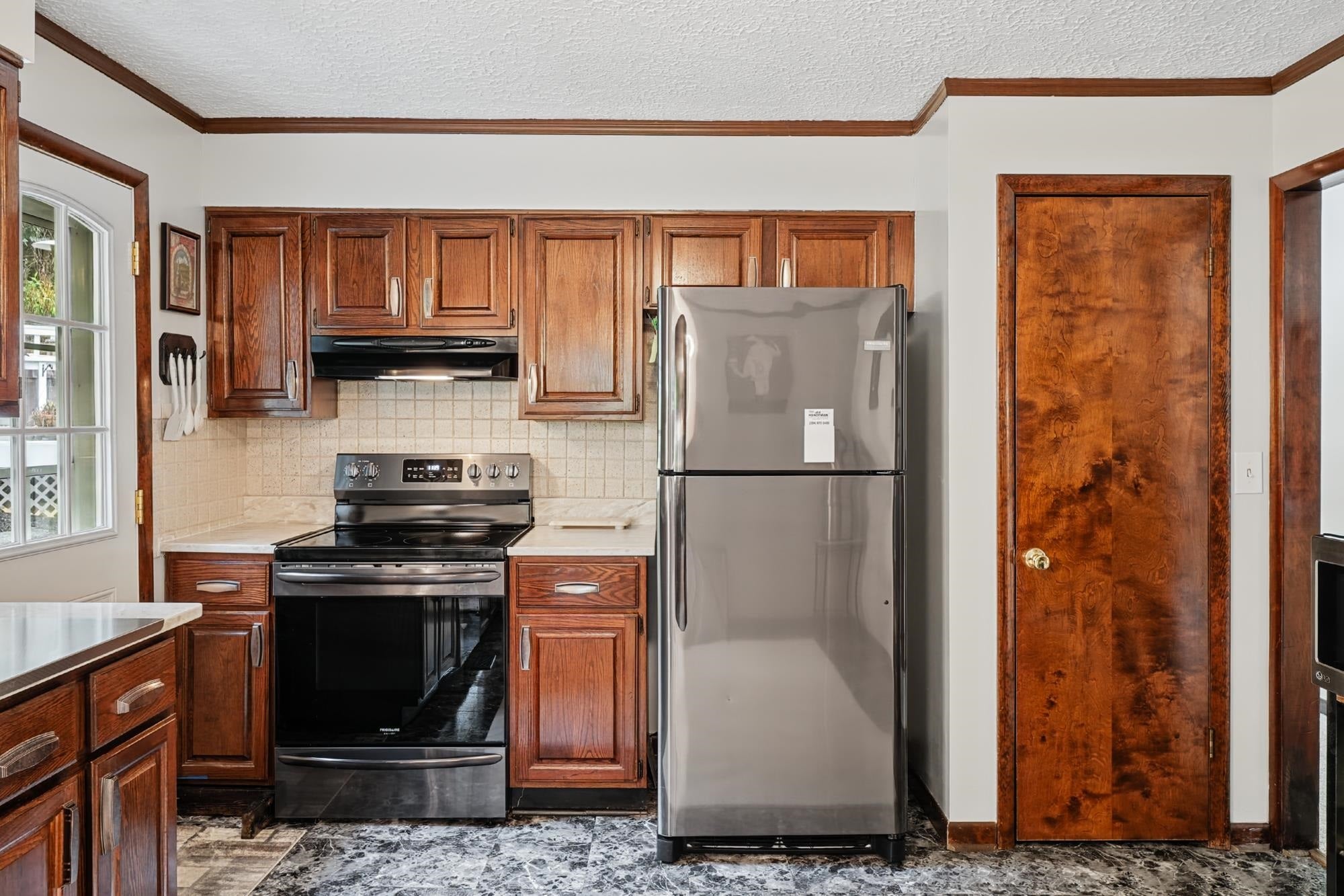 3788 Green Valley Road Huntington, WV 25701 - Photo 12 of 32 Gallery Image 12