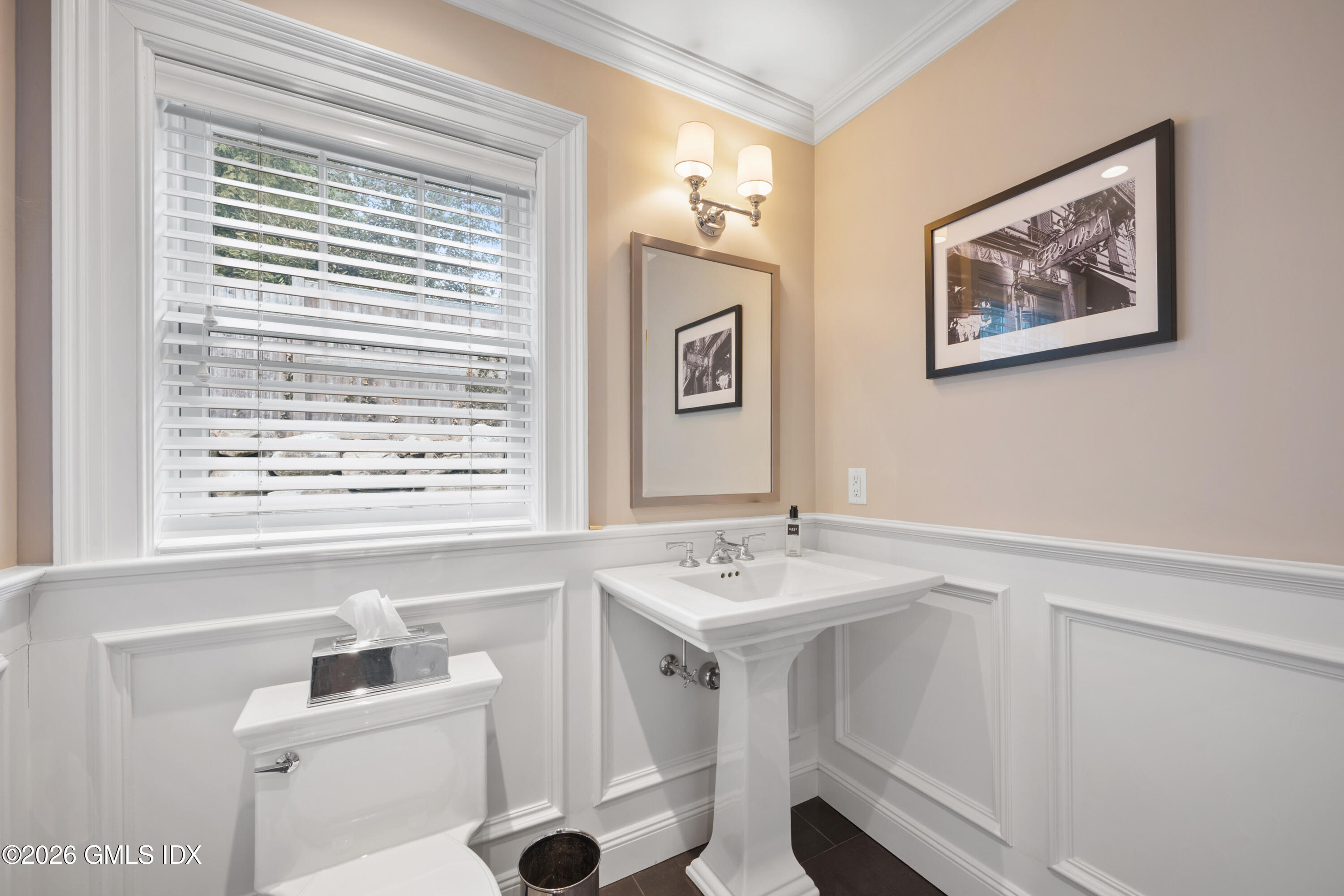 15 Pell Place Riverside, CT 06878 - Photo 13 of 35 MC8_7584