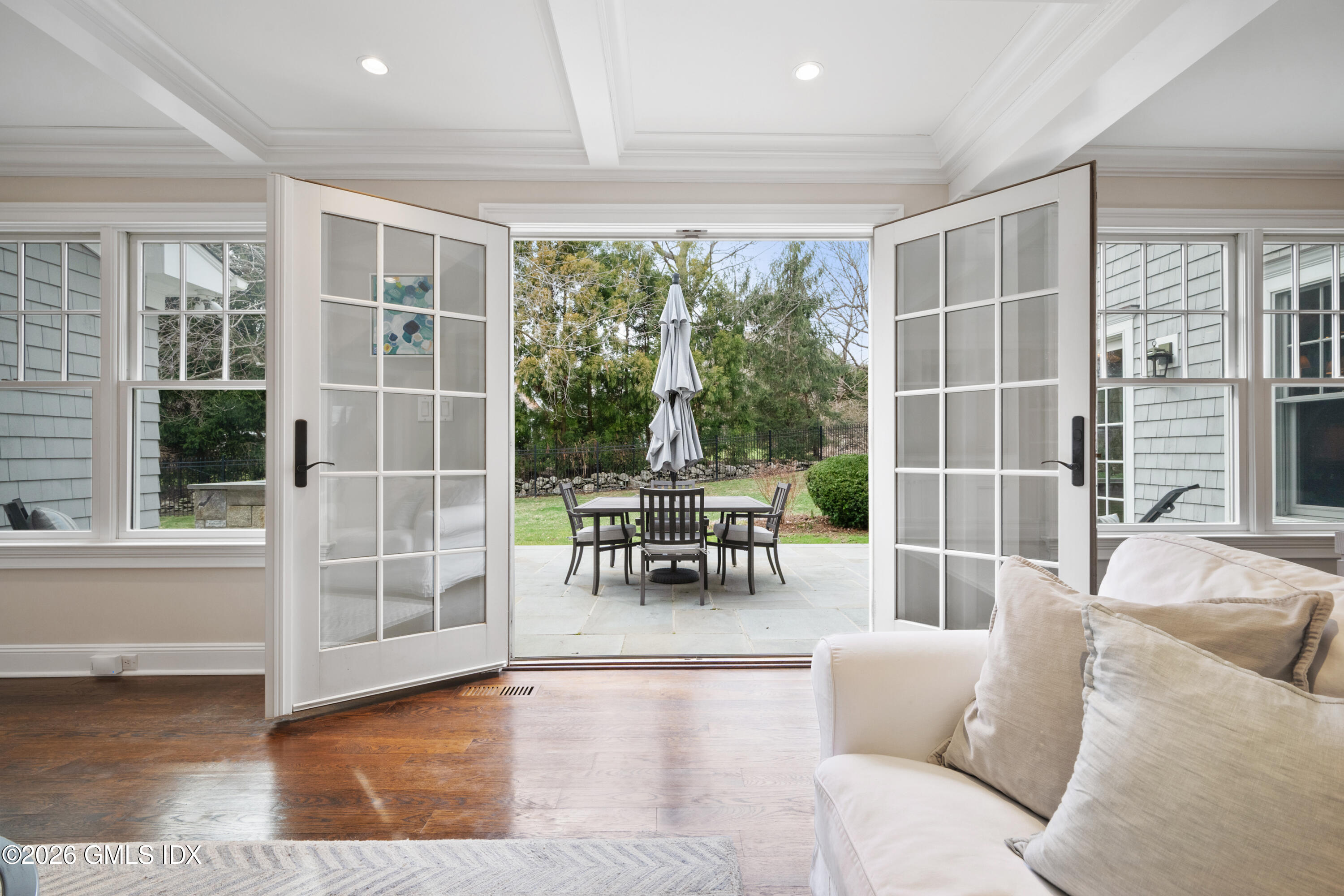 15 Pell Place Riverside, CT 06878 - Photo 10 of 35 15 Pell Family 3