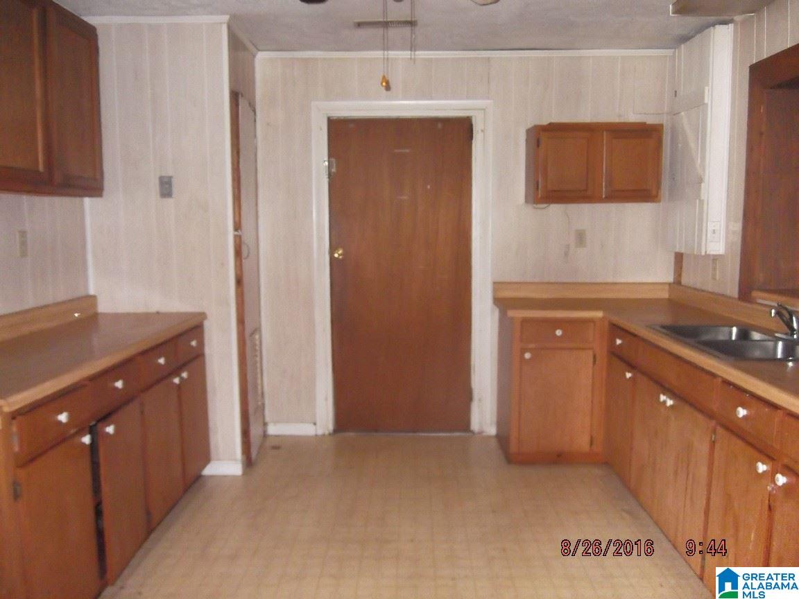 5407 Saks Road Anniston, AL 36206 - Photo 5 of 15