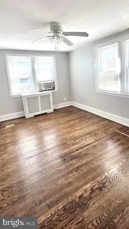 $265,000 | 105 North Fairview Avenue, Upper Darby, PA 19082