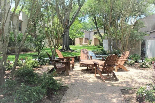 $3,000 | 12625 Memorial Drive, Unit 127, Houston, TX 77024