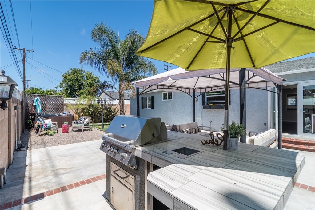 5352 Edinger Avenue Huntington Beach, CA 92649 - Photo 29 of 42