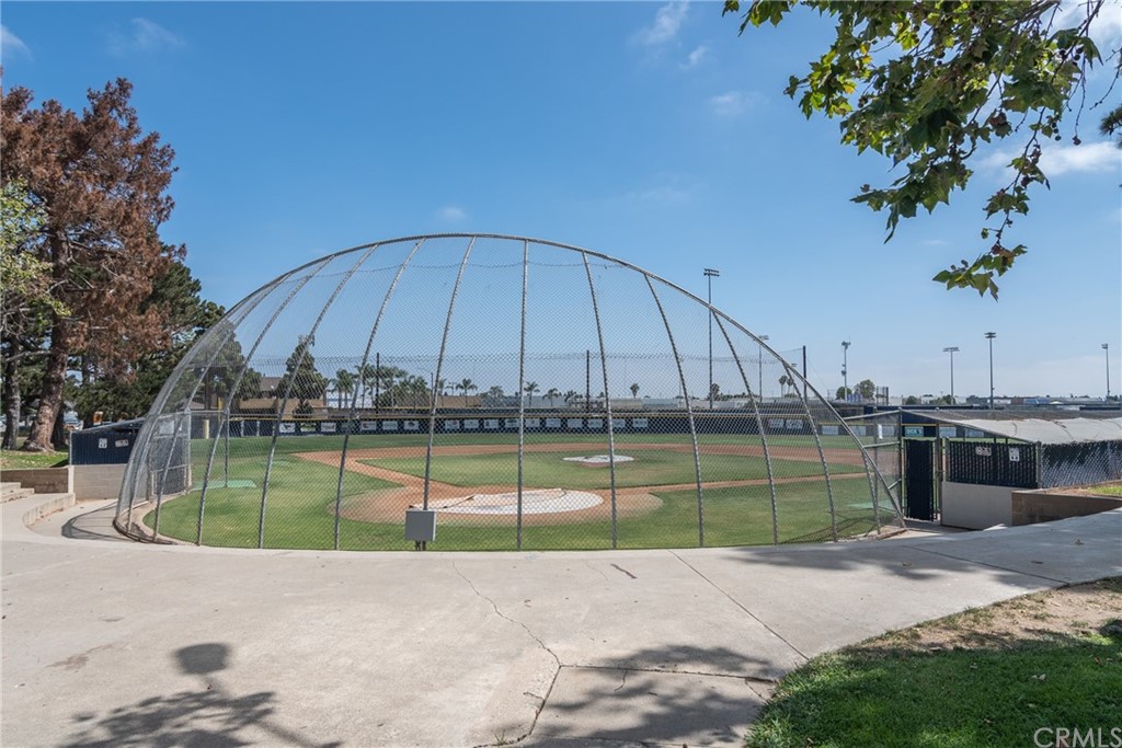 5352 Edinger Avenue Huntington Beach, CA 92649 - Photo 41 of 42