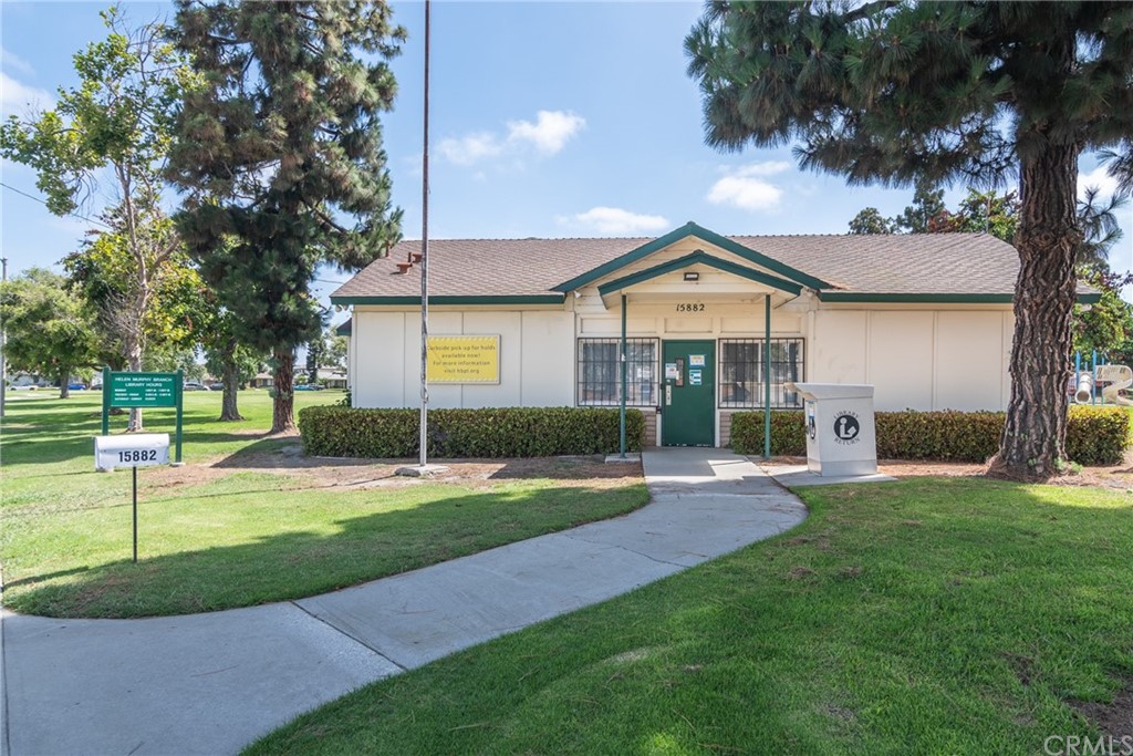 5352 Edinger Avenue Huntington Beach, CA 92649 - Photo 42 of 42 OC ANNEX Library