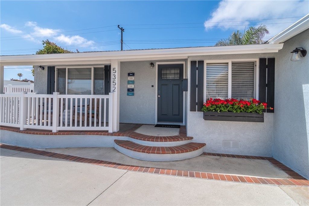 5352 Edinger Avenue Huntington Beach, CA 92649 - Photo 6 of 42