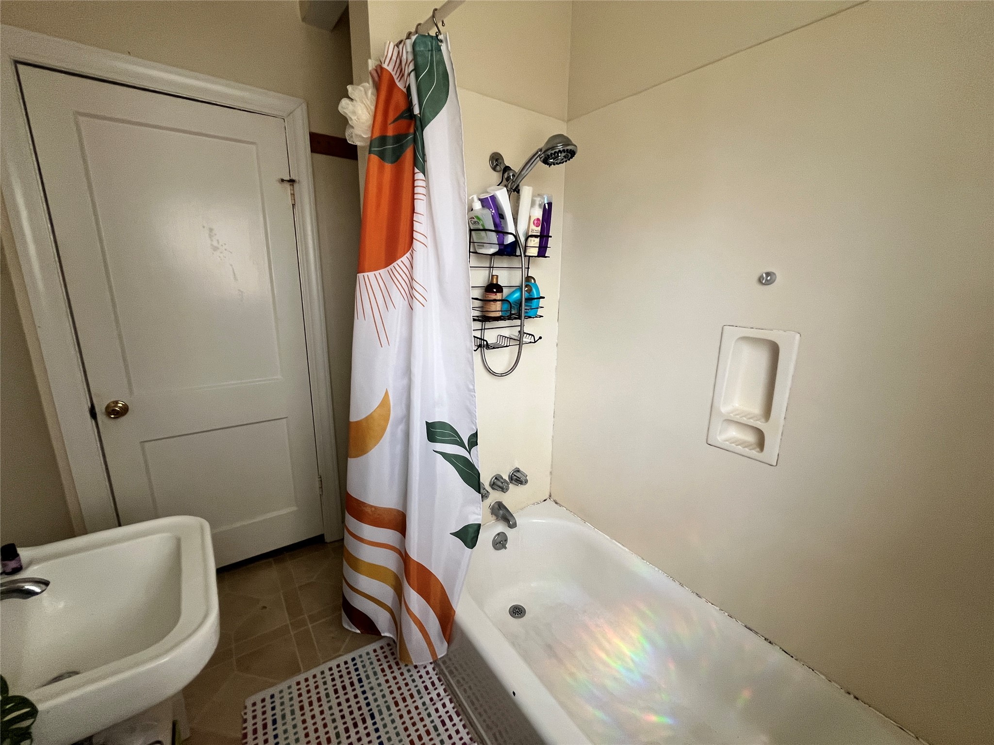 3009 Cherrywood Road, Unit A Austin, TX 78722 - Photo 11 of 13 Full bathroom at front of the home