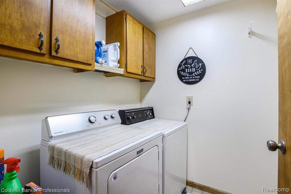 6522 East River Road Flushing, MI 48433 - Photo 22 of 29