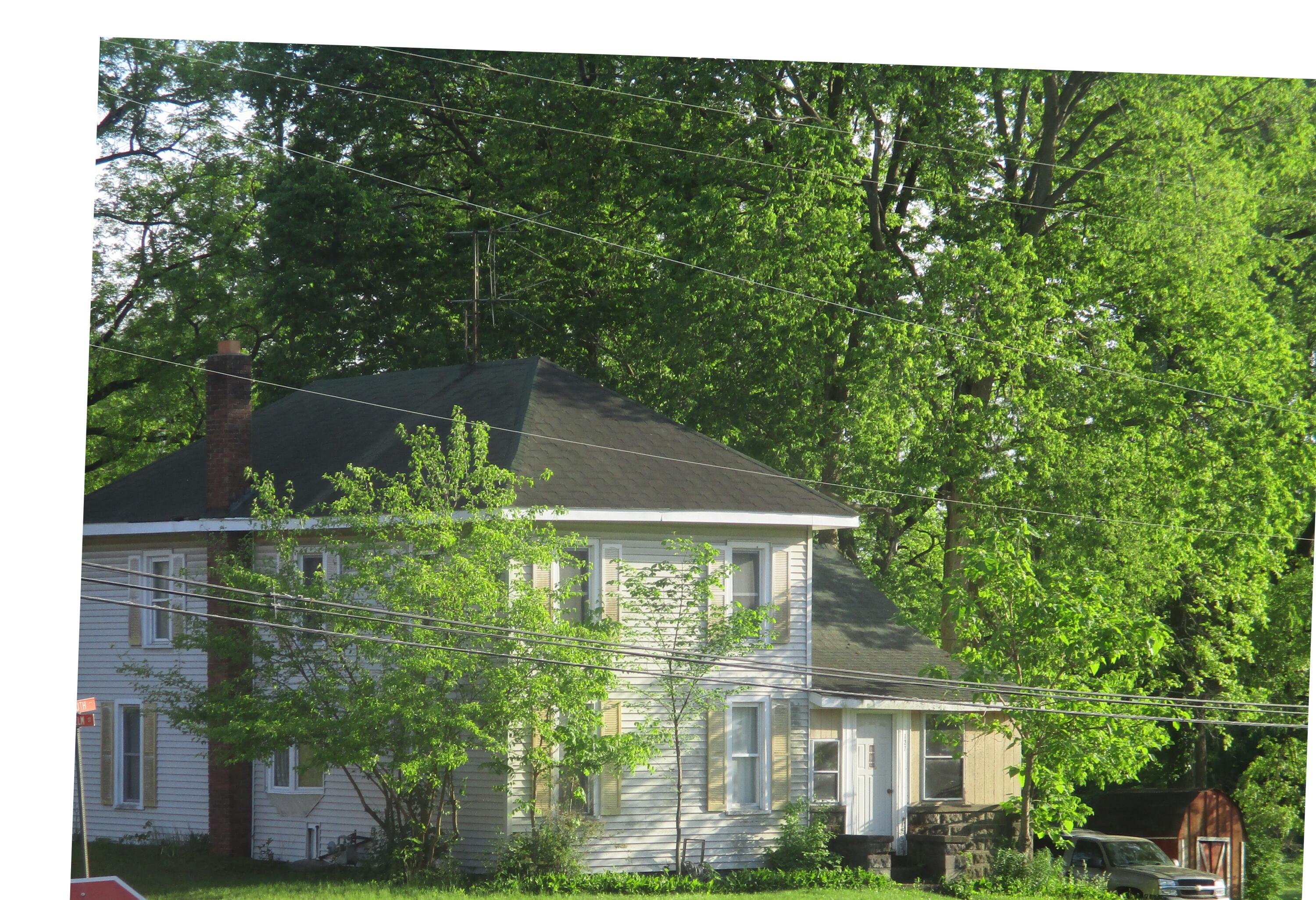 127 South Street Colon, MI 49040 - Photo 1 of 1 front
