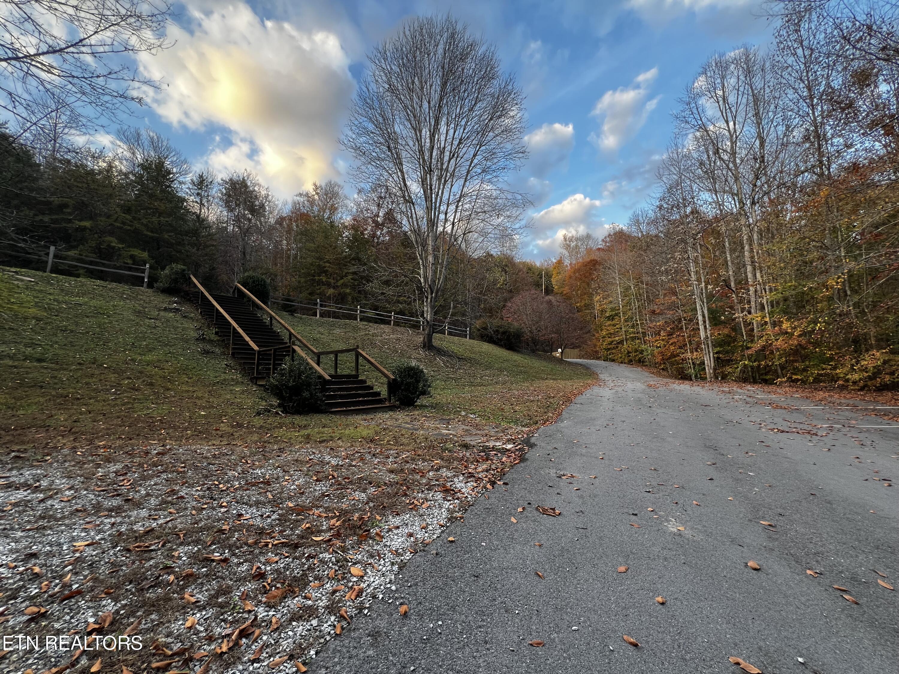 Lot 675 Chimney Rock Road New Tazewell, TN 37825 - Photo 34 of 44 Boat Trailer Parking
