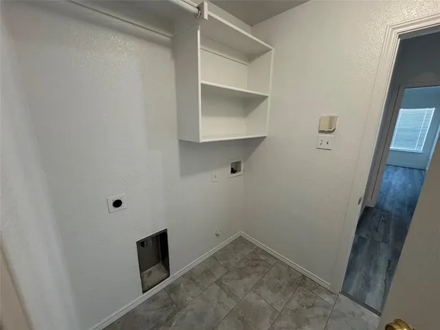 $2,700 | 910 Cutting Horse Drive, Mansfield, TX 76063