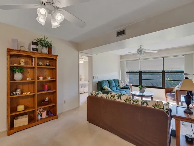 $1,500 | 27 Plantation Drive, Unit 202, Vero Beach, FL 32966