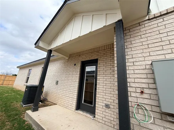 $219,900 | 1313 Lone Pine Way, Killeen, TX 76543