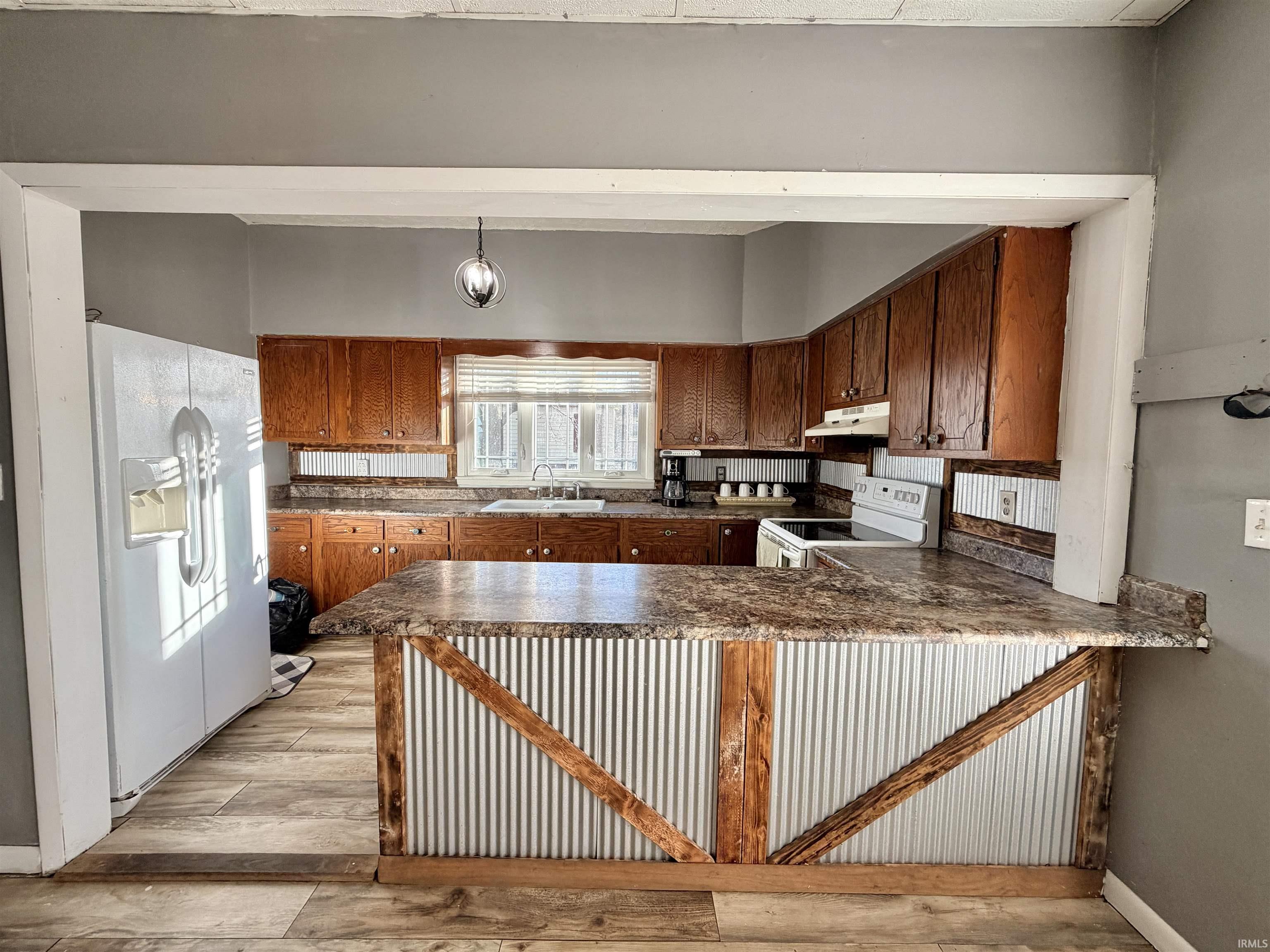 210 South Meridian Street Lyons, IN 47443 - Photo 4 of 18