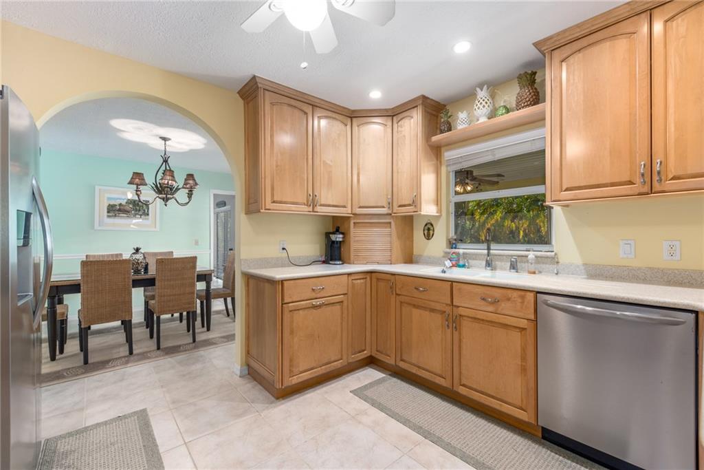 1670 Southwest Hackman Terrace Stuart, FL 34997 - Photo 29 of 45 Gallery Image 29