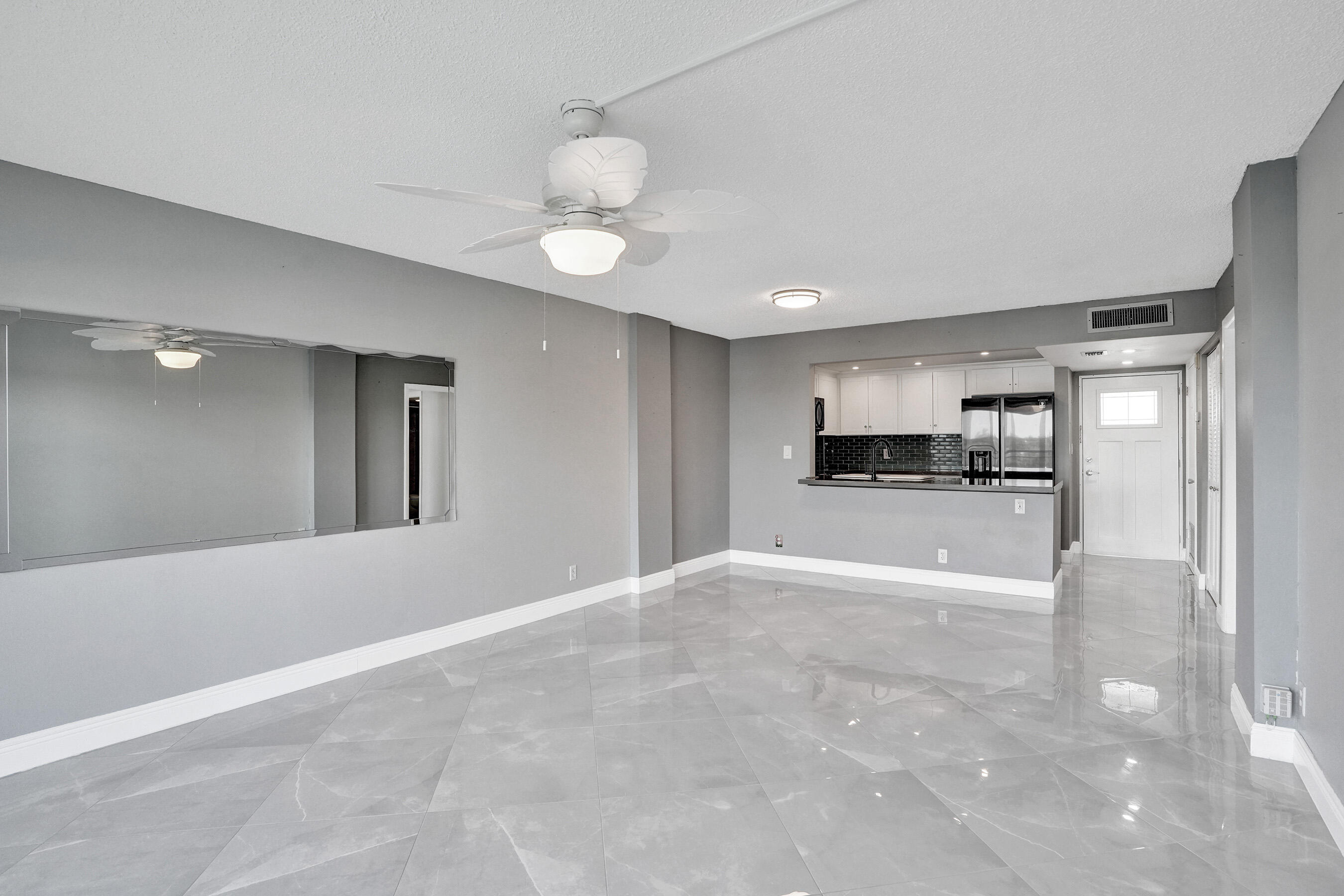 2611 North Riverside Drive, Unit 604 Pompano Beach, FL 33062 - Photo 14 of 72 DSC07827