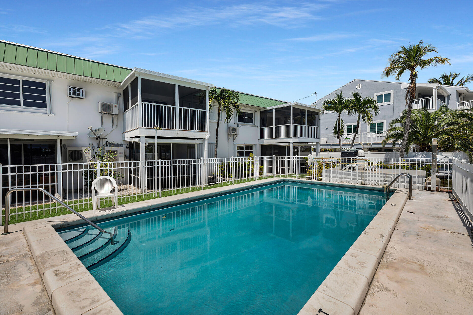5301 Ocean Terrace, Unit 2 Marathon, FL 33050 - Photo 25 of 47 5301 Ocean Terrace Apt 2