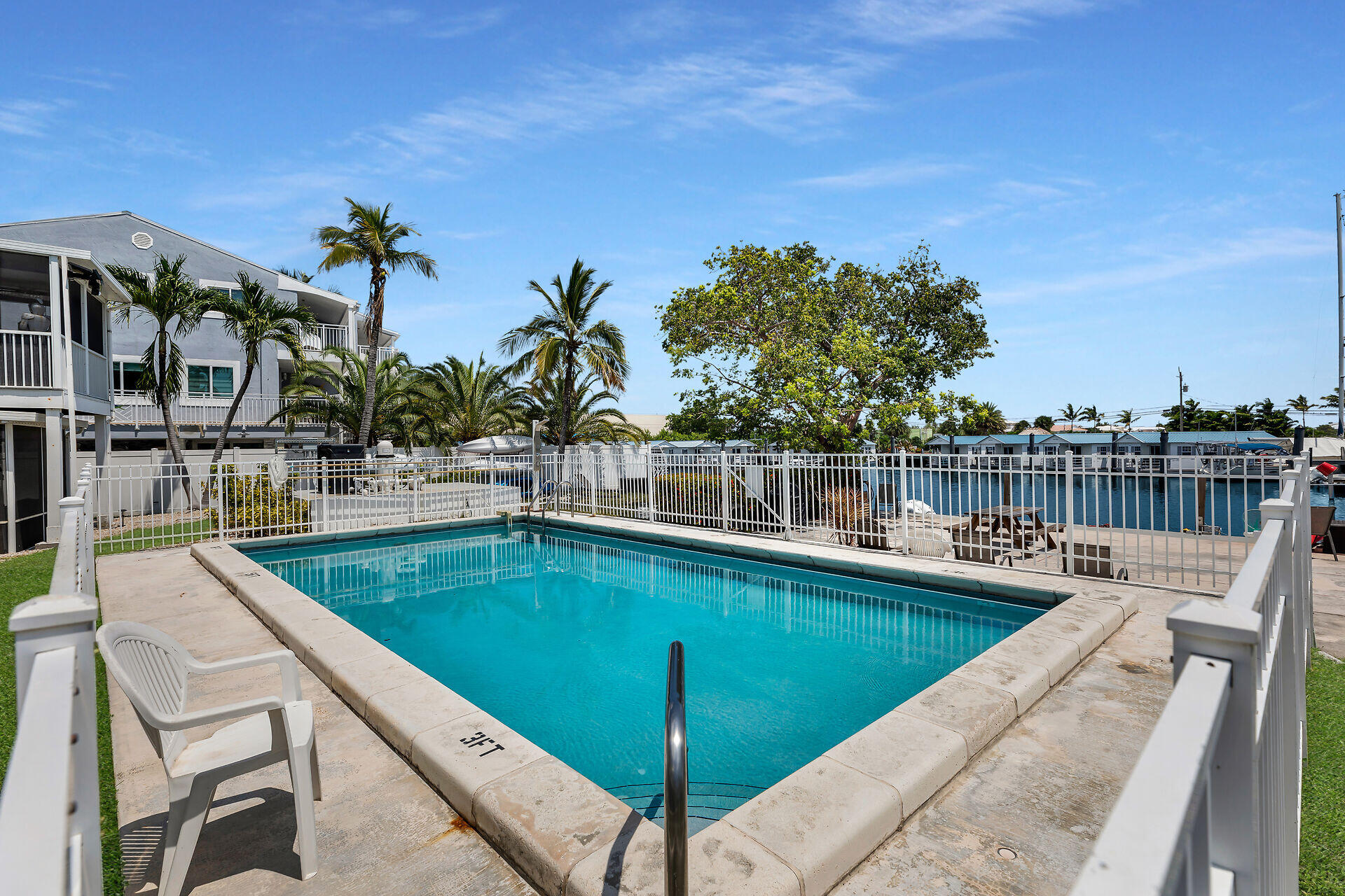 5301 Ocean Terrace, Unit 2 Marathon, FL 33050 - Photo 27 of 47 5301 Ocean Terrace Apt 2