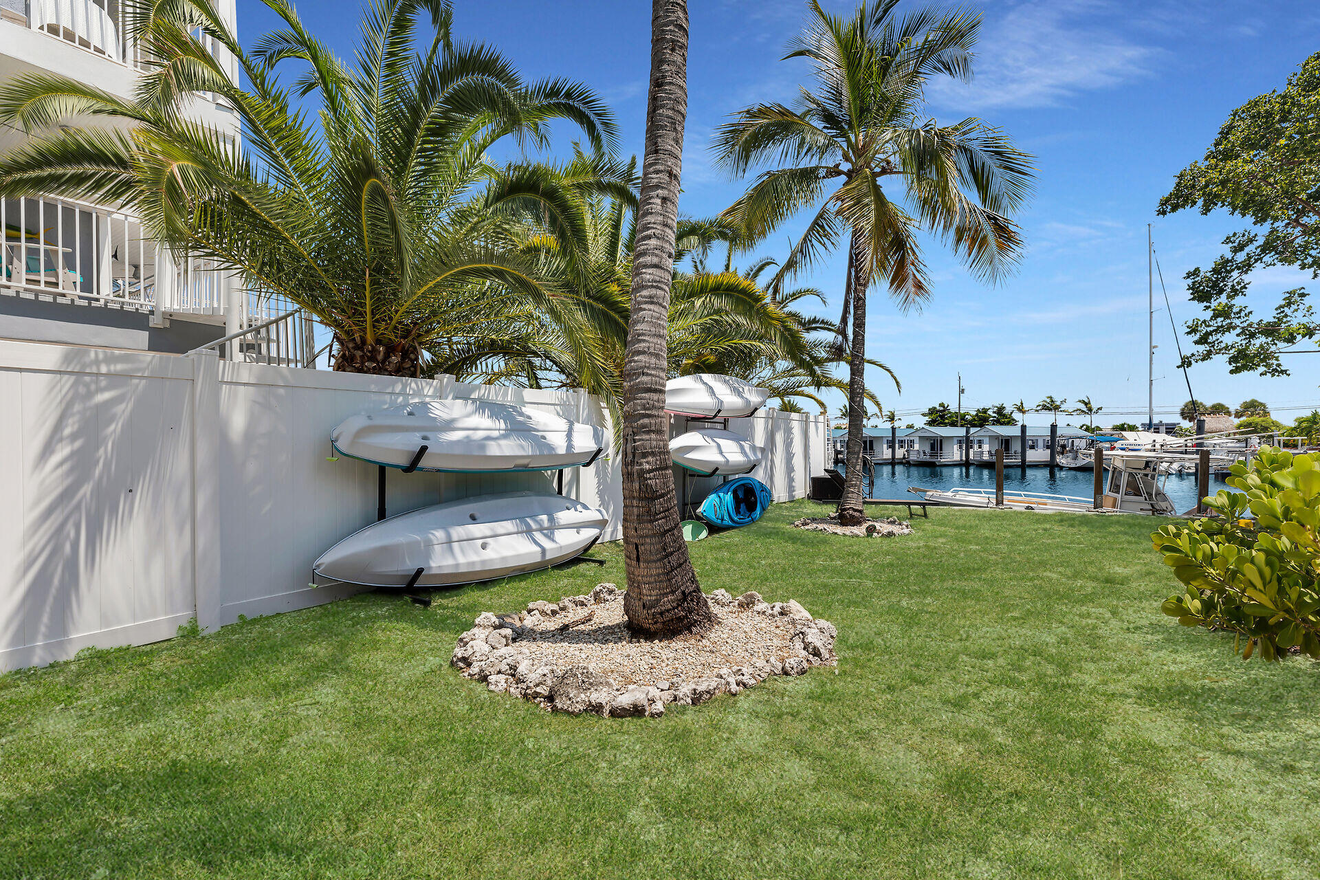 5301 Ocean Terrace, Unit 2 Marathon, FL 33050 - Photo 29 of 47 5301 Ocean Terrace Apt 2